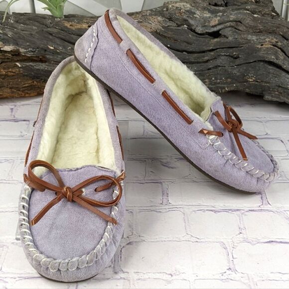 Lamo Britain Moc Slippers - Picture 1 of 8